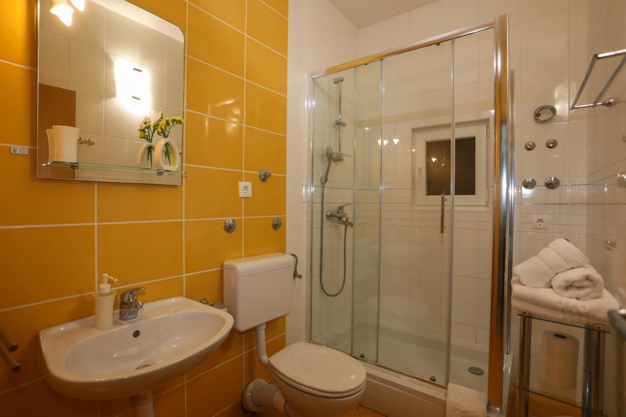 Stipe Plazibat Apartamento *